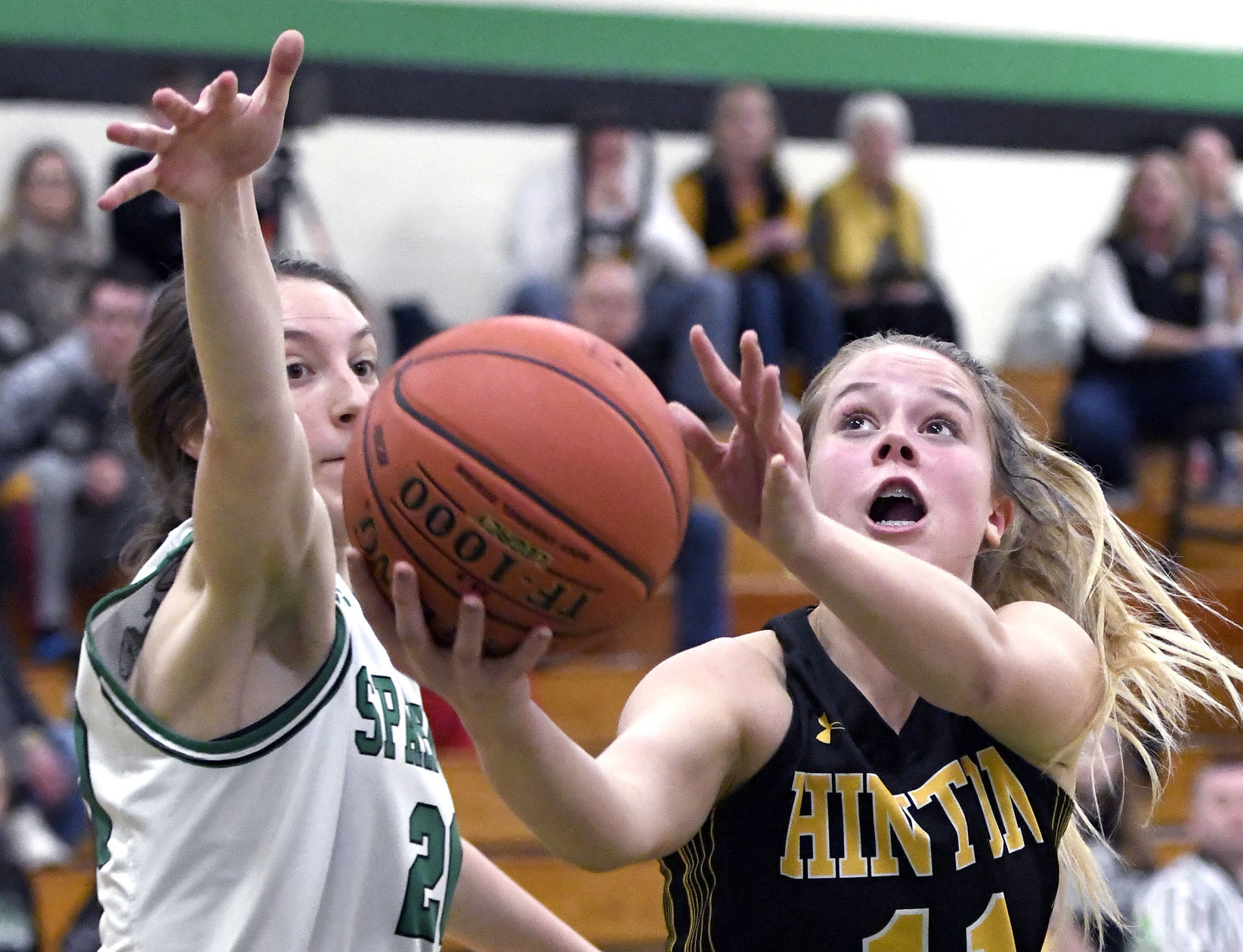 West Monona defeats Hinton